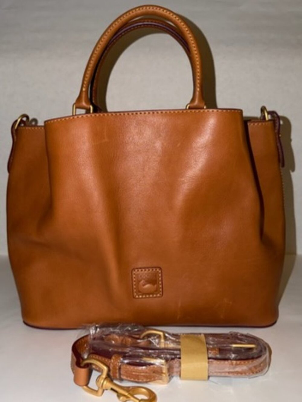 Dooney & Bourke Flourentine Brenna in Natural NWT